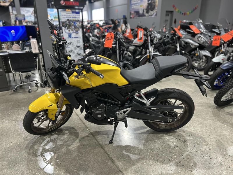 Used 2024 Honda CB300R ABS Image 6