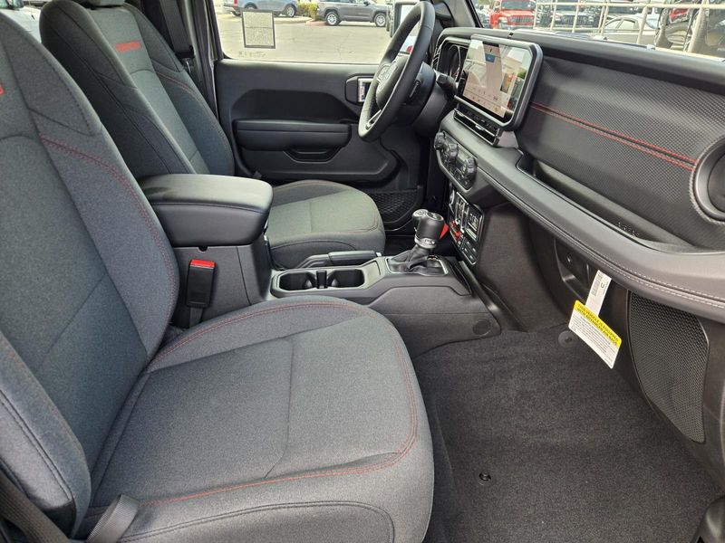 New 2026 Jeep Wrangler 4-door Rubicon