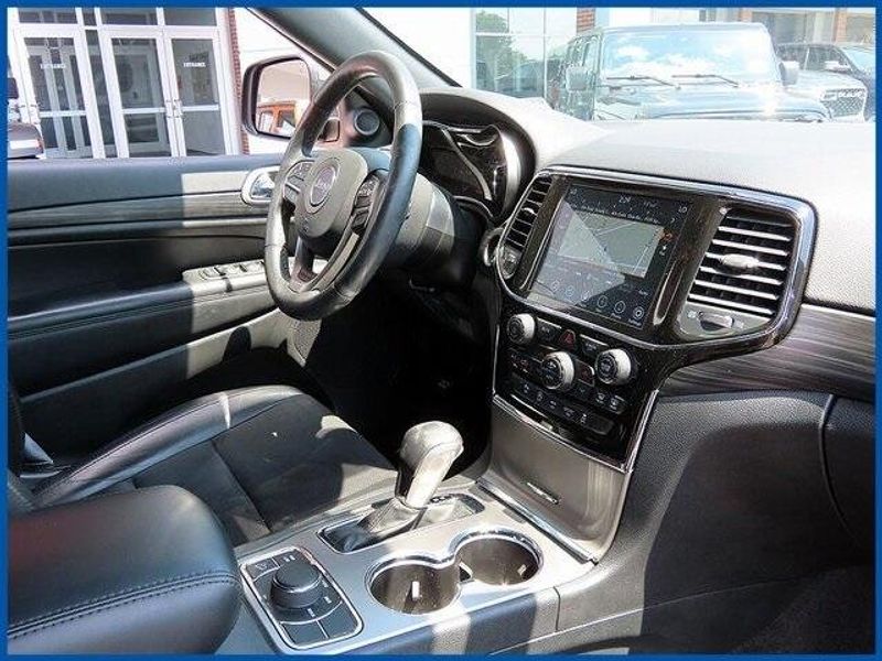 2022 Jeep Grand Cherokee WK Laredo XImage 8