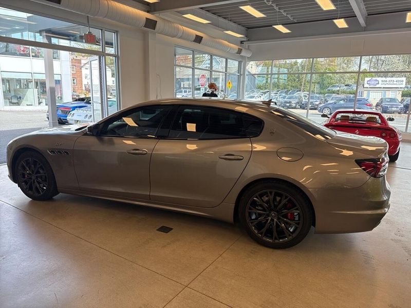 2022 Maserati Quattroporte GT