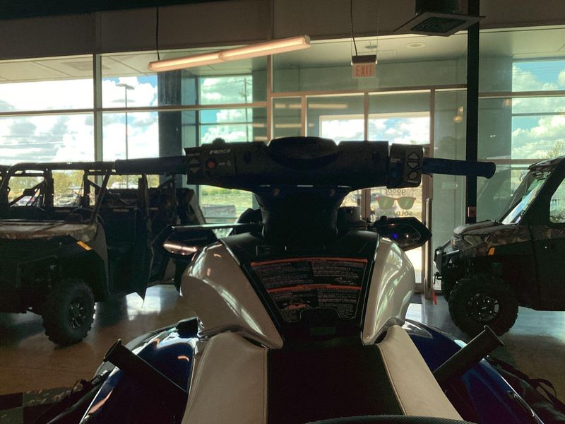 Used 2019 Yamaha FC1800A-UA Image 11