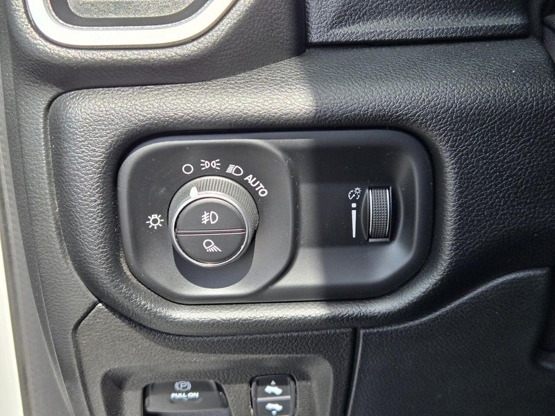 Used 2022 RAM 1500 Big Horn 4x2 Crew Cab 6'4 Box