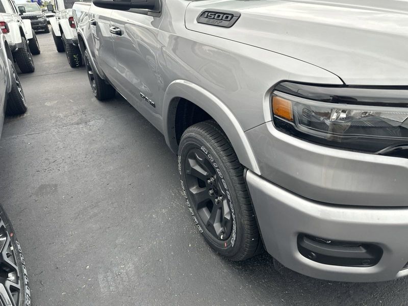 2025 RAM 1500 Big Horn Crew Cab 4x4 5