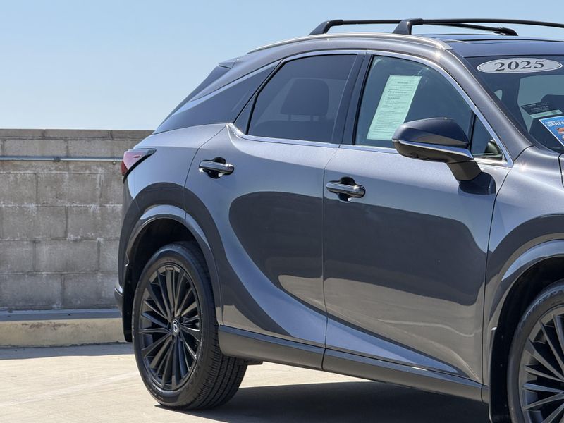 Used 2025 Lexus RX 350h PremiumImage 5