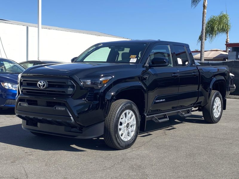 New 2025 Toyota Tacoma SR5Image 6