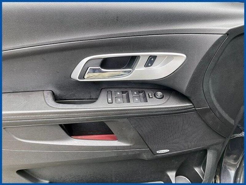 2016 Chevrolet Equinox LTImage 12