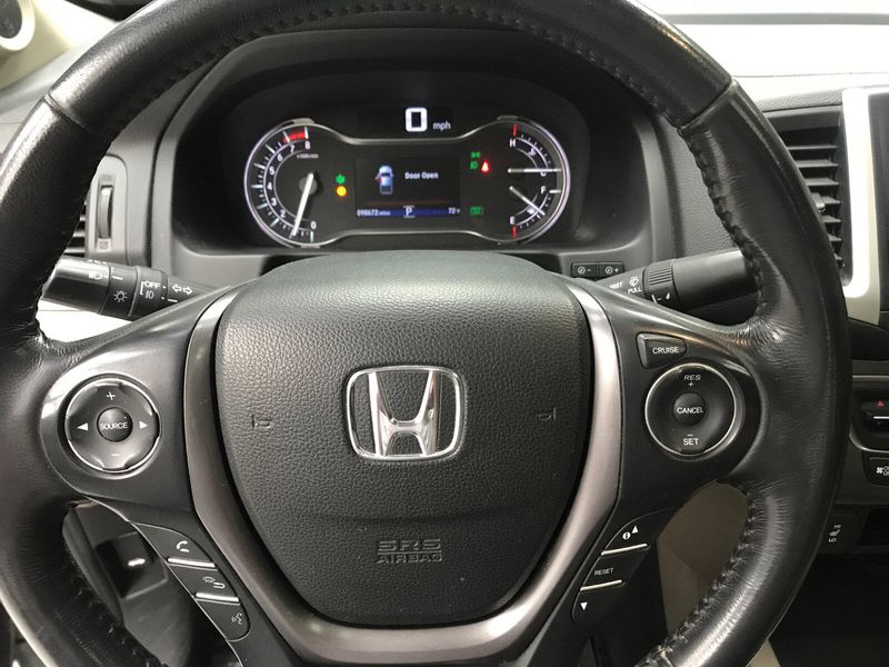 2019 Honda Ridgeline RTLImage 5