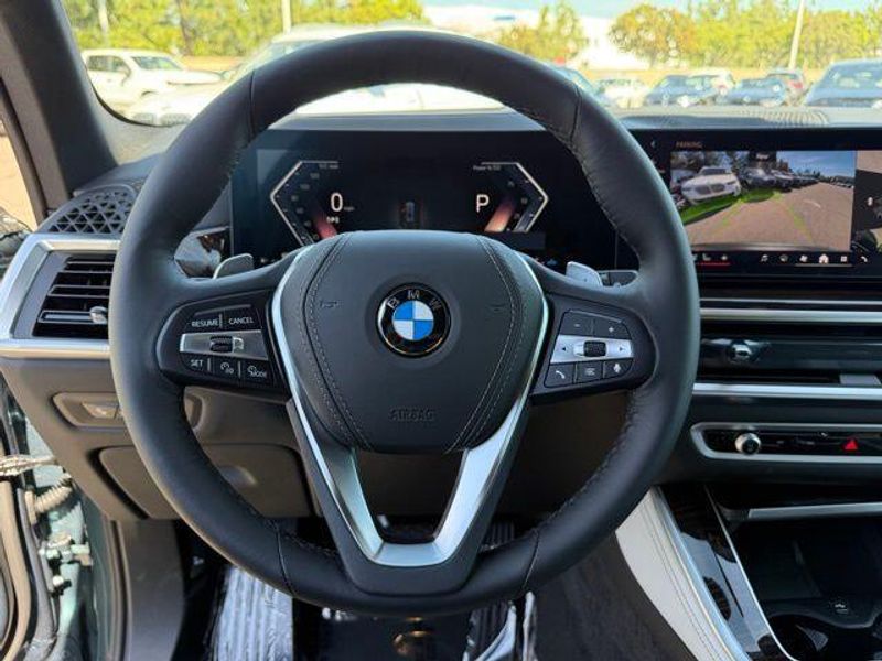 New 2026 BMW X5 xDrive40iImage 21