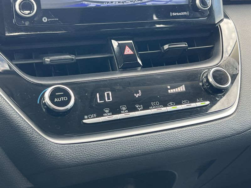Used 2022 Toyota Corolla LEImage 14