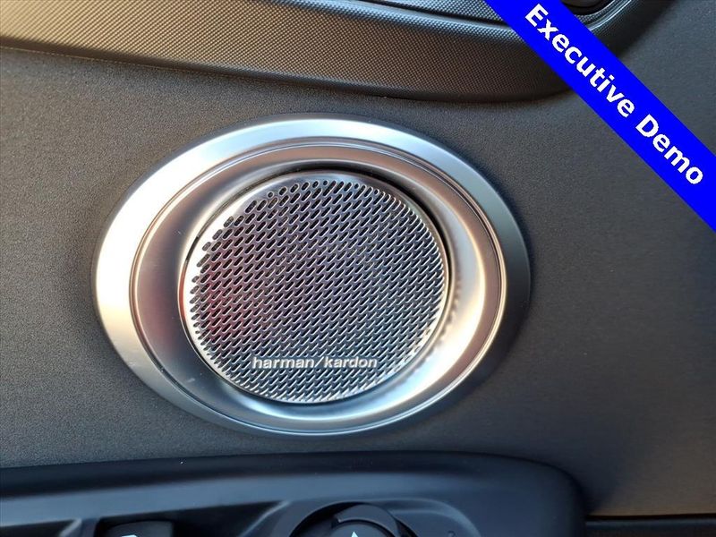 New 2025 Alfa Romeo Tonale IntensaImage 16