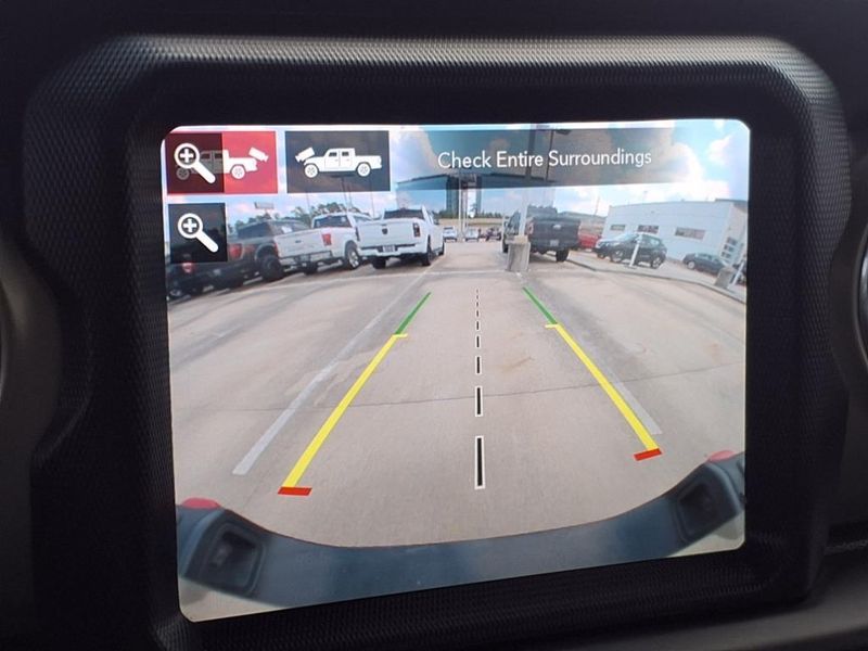 Used 2020 Jeep Gladiator RubiconImage 25