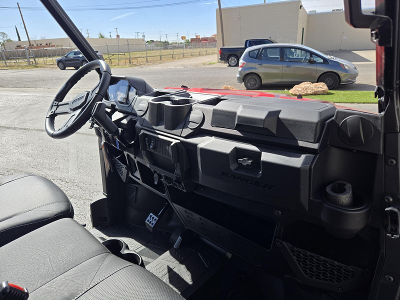 NEW 2026 POLARIS RANGER CREW XP 1000 PREMIUM Image 12