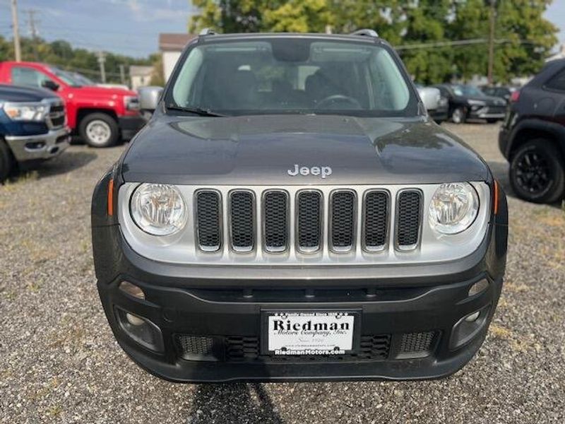 Used 2016 Jeep Renegade Image 3
