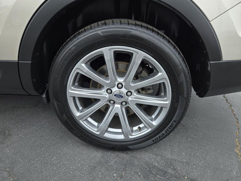 Used 2017 Ford Explorer Limited FWD