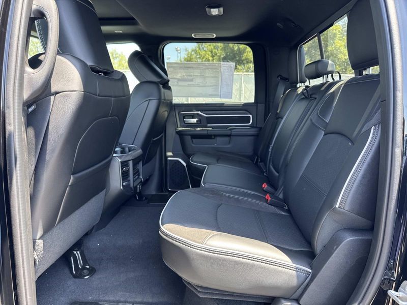 New 2026 RAM 2500 Laramie Crew Cab 4x4 6'4' Box