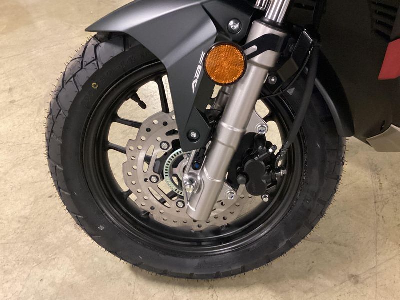 New 2024 Honda ADV160AR Image 11