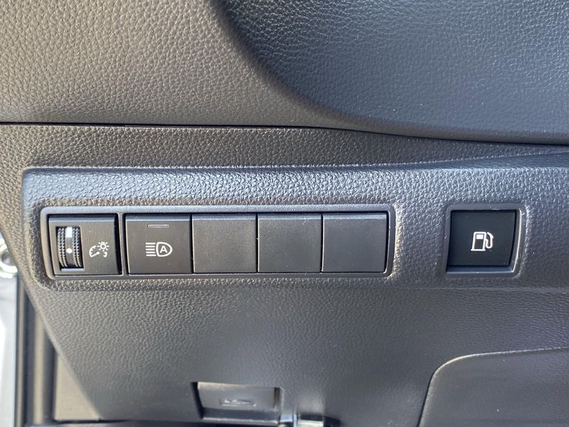 Used 2024 Toyota Corolla LEImage 22
