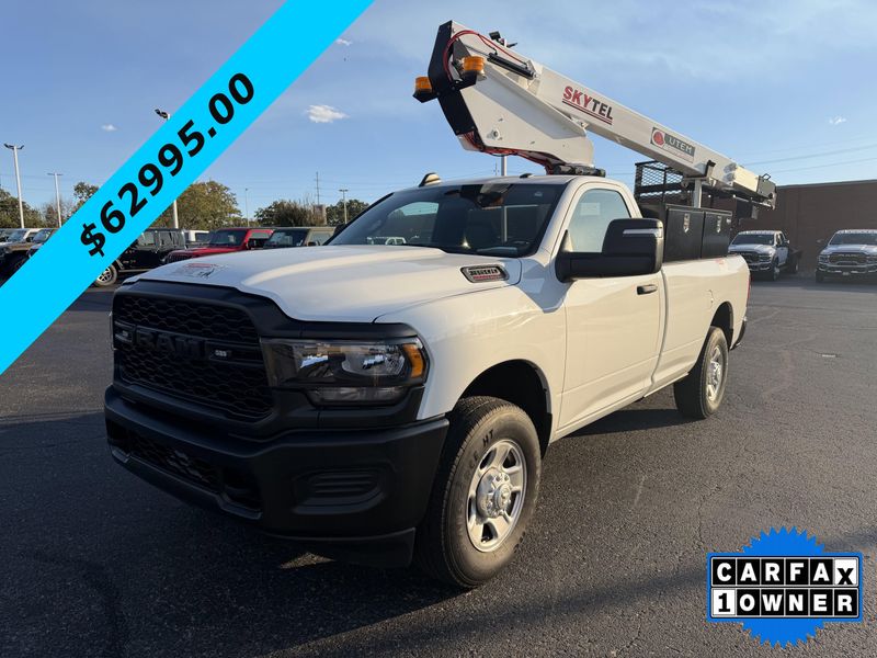 Used 2023 RAM 3500 TradesmanImage 1