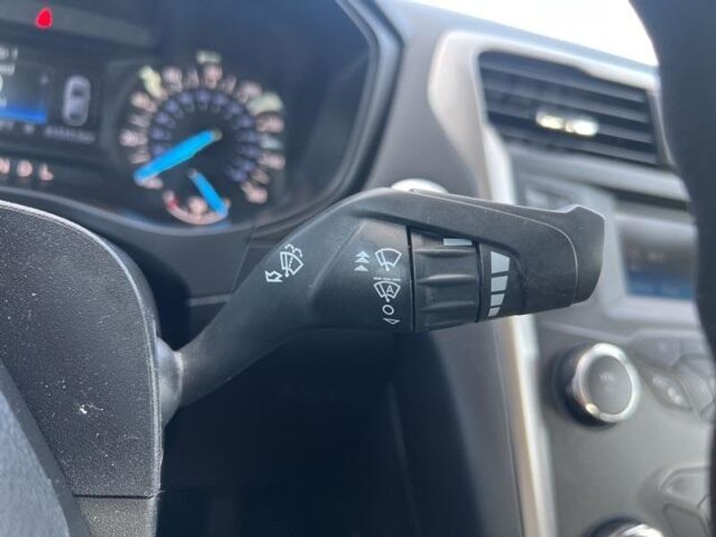 2019 Ford Fusion SImage 30