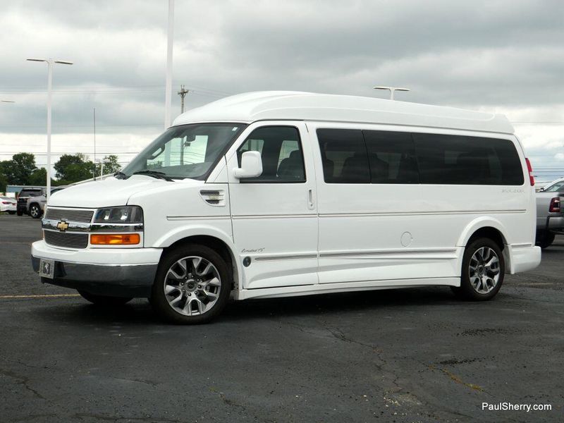 2022 Chevrolet Express Cargo Image 7