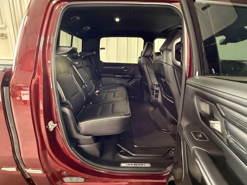 Used 2023 RAM 1500 LimitedImage 10