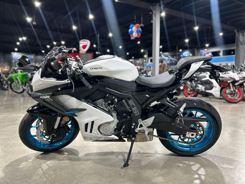 New 2026 CFMOTO 675SS Image 6