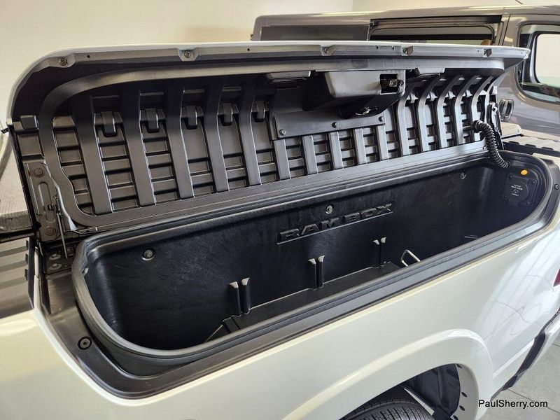 New 2026 RAM 1500 Tungsten Crew Cab 4x4Image 13