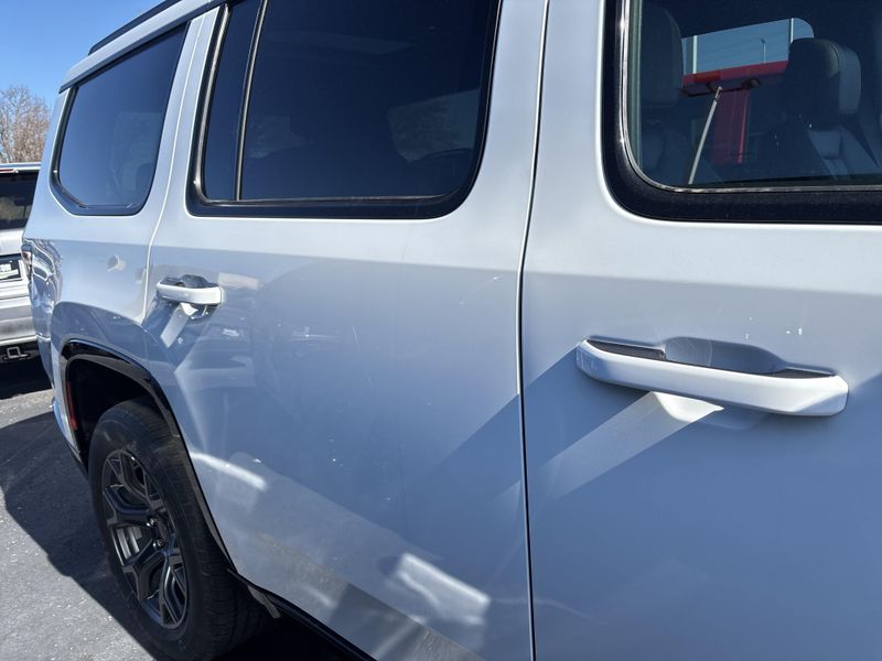 2026 Jeep Grand Wagoneer Limited Altitude 4x4Image 5