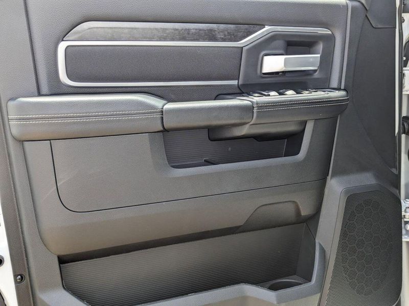 2024 RAM 4500 Slt Chassis Crew Cab 4x4 60
