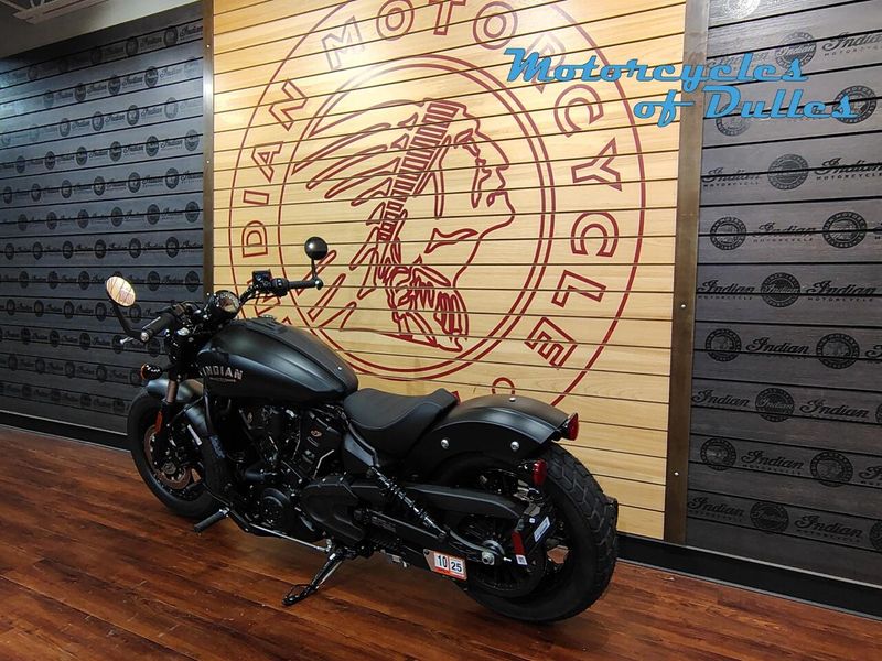 2025 Indian Motorcycle Scout Bobber Limited Image 6