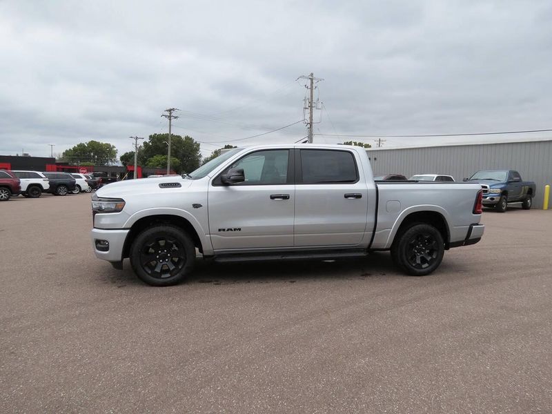 New 2027 RAM 1500 Big Horn Crew Cab 4x4 5