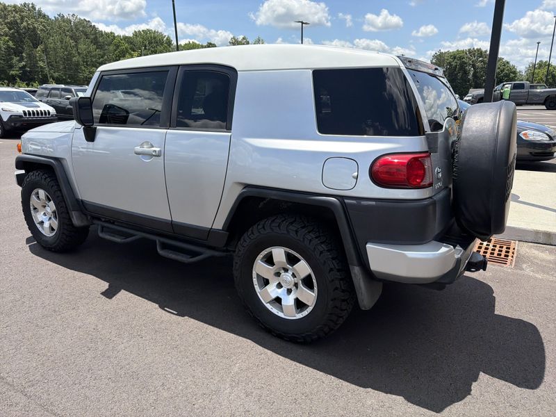 Used 2007 Toyota FJ Cruiser Image 22