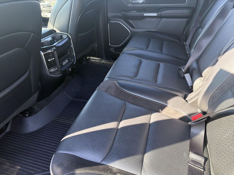 Used 2021 RAM 1500 LaramieImage 12