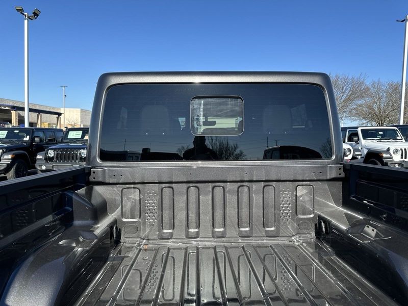 2023 Jeep Gladiator Rubicon 4x4 in a Granite Crystal Metallic Clear Coat exterior color and Blackinterior. Gupton Motors Inc 615-384-2886 guptonmotors.com 