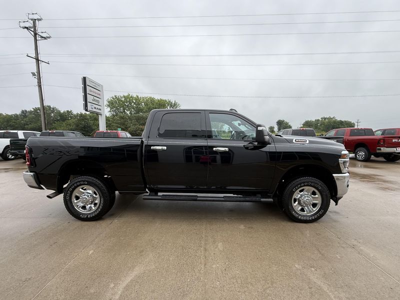 Used 2025 RAM 2500 TradesmanImage 35