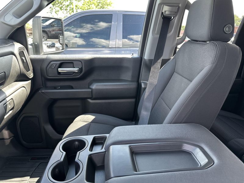2024 GMC Sierra 2500HD ProImage 26