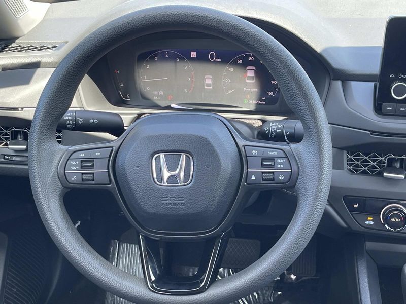 Used 2024 Honda Accord Sedan EX CVT