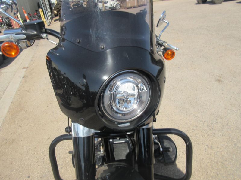 USED 2019 HARLEY SOFTAIL SLIM Image 10