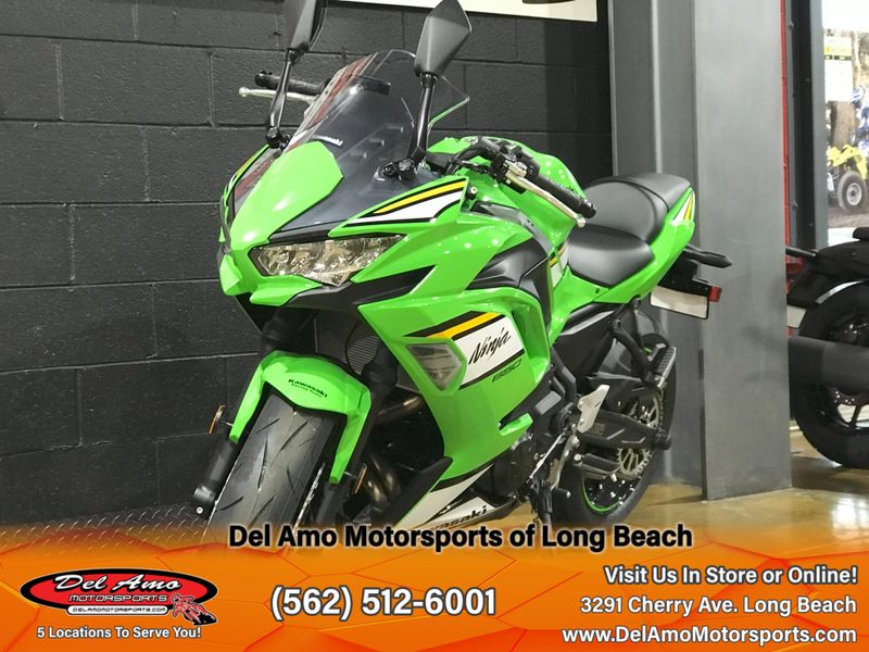 2025 Kawasaki NINJA 650 KRT EDITION ABSImage 3