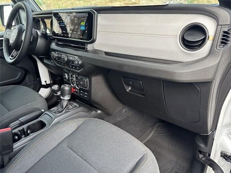New 2026 Jeep Wrangler 4-door WillysImage 13