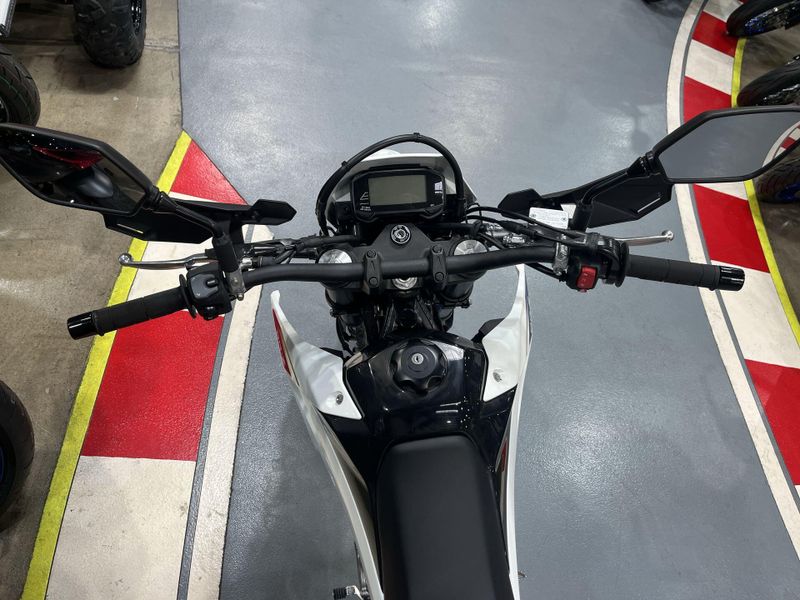 New 2025 Suzuki DR-Z4SM Image 14