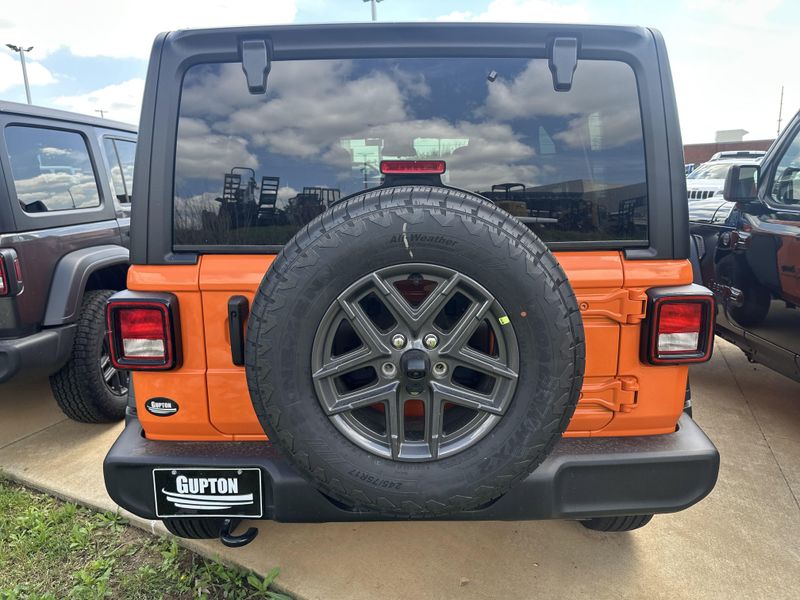 2025 Jeep Wrangler 4-door Sport SImage 8