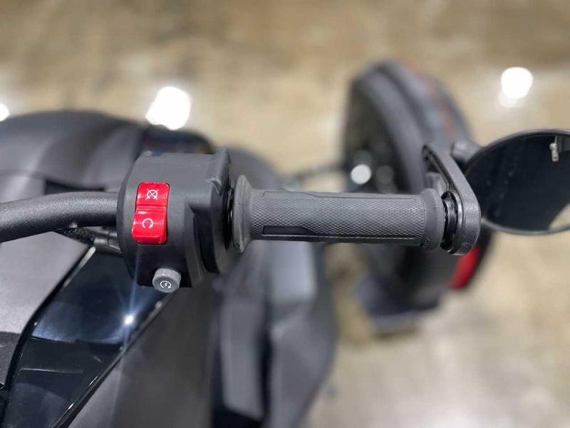 Used 2023 Can-Am RYKER 600 Image 17