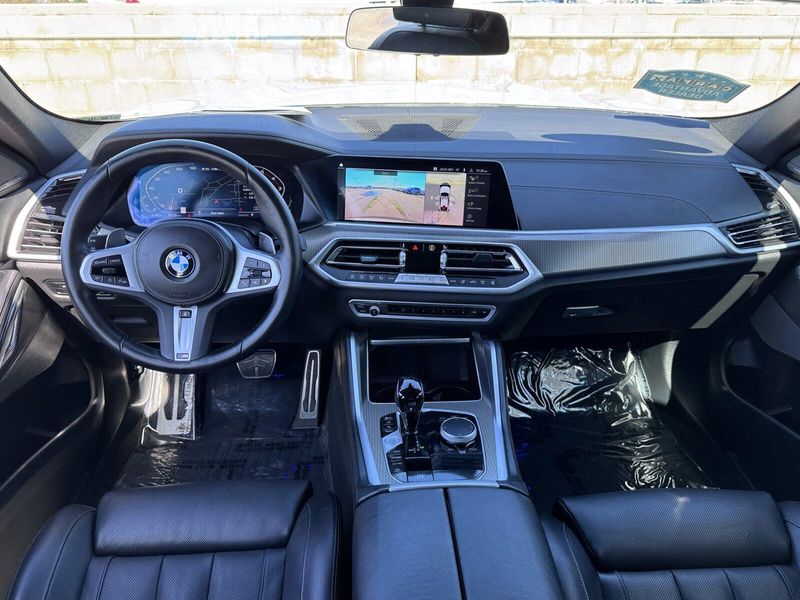 2022 BMW X6 M50iImage 30