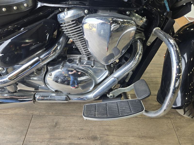 USED 2017 SUZUKI BOULEVARD C50T Image 10