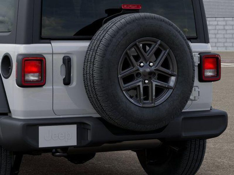 New 2026 Jeep Wrangler 4-door Sport SImage 13
