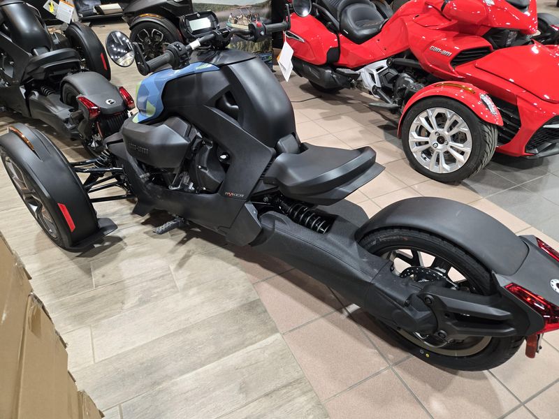 2025 Can-Am RYKER 600Image 4