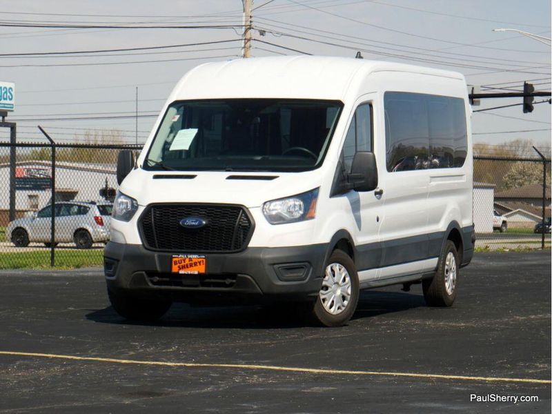 2022 Ford Transit Wagon XLImage 27