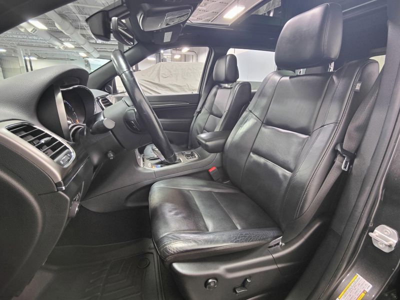 2019 Jeep Grand Cherokee Limited photo 15