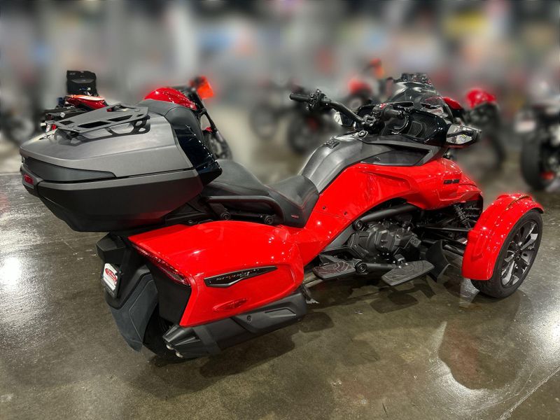2022 Can-Am H7NA  in a PLASMA RED/ CARBON BLACK exterior color. Del Amo Motorsports delamomotorsports.com 